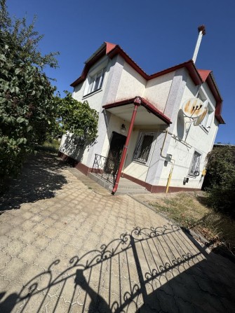 Продається заміський будинок у дачному кооперативі смт Воскресенське - фото 1