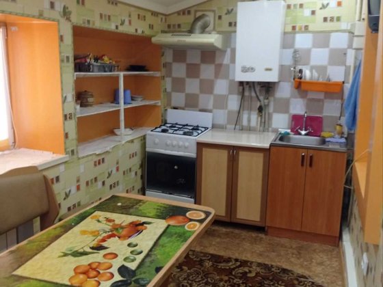 Продаж частини будинку  на вул.Янтарна,2 кімнати Воскресенское