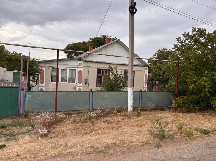 Продам Дом в Беляевском районе с. Секретаровка - фото 1