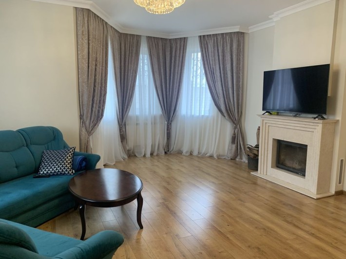 Лески Роскошный дом Лучшее предложение - фото 1