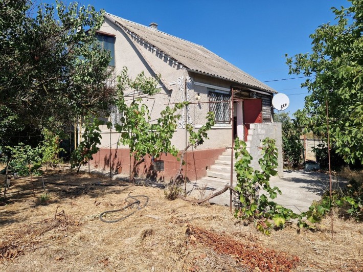 Капитальный дом с видом на озеро в 15км от г.Одесса - фото 1