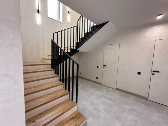 Новый дом в Тартусе с качественным ремонтом Лески