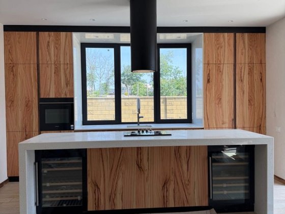 продам новый  дом с ремонтом и мебелью и видом на море, Сосновый Берег Фонтанка