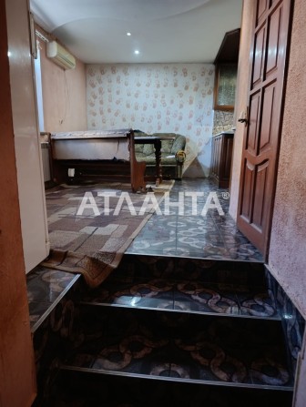 Дом в Нерубайском с гаражом, документами и коммуникациями - фото 1