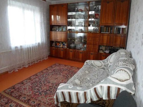 (13//1Ж) Продам 2-поверховий будинок Великодолинське