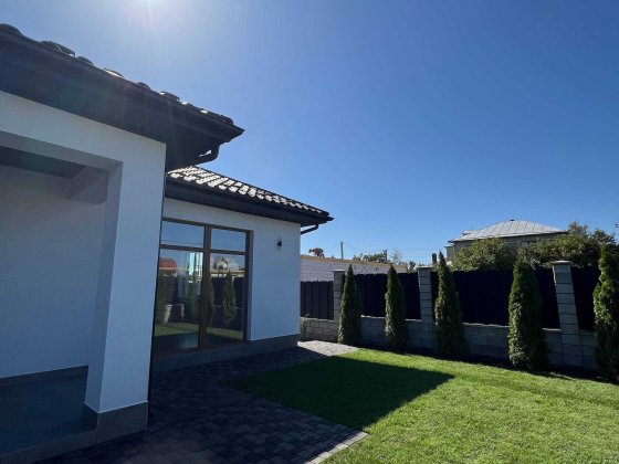 продам будинок в Фонтанці з якісним ремонтом з документами Фонтанка