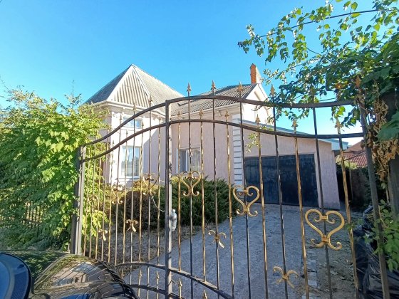 Продам дом 185 метров во втором Совиньоне на 10-ти сотках земли Лиманка