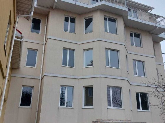 Капітальний малоквартирний будинок клубного типу у Совіньоні. 1S75 Лиманка