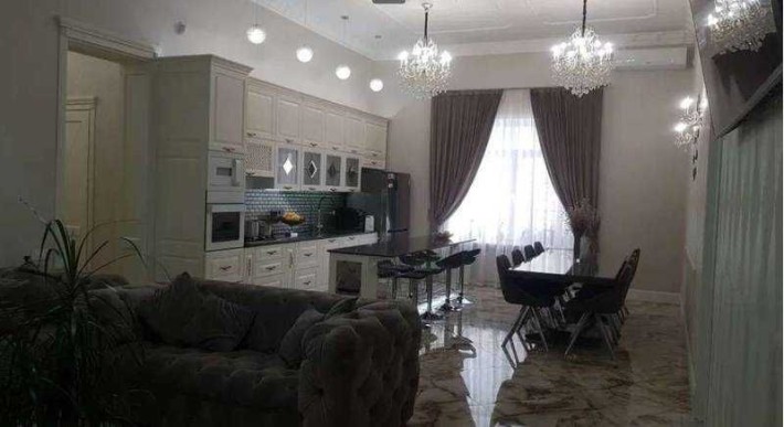 Продажа шикарного дом в Царском Селе - фото 1