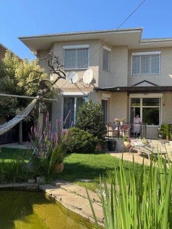 В продаже двухэтажный дом с ремонтом (209-993) - фото 1