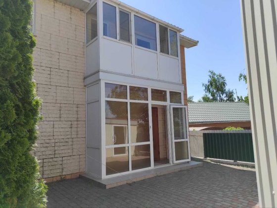 Лучший вариант для отдыха на море коттедж  в Совиньоне Бурлача Балка