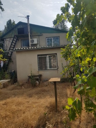Дом 2 этажа на участке 6 соток. Пригород Черноморска. - фото 1