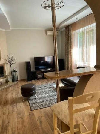 (13) Продам будинок на Гребному каналі - фото 1