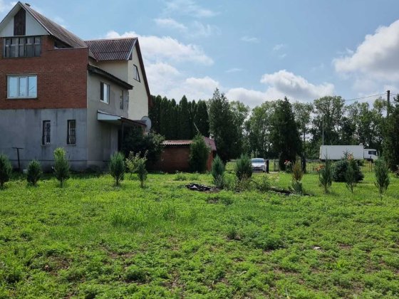 Супрунівка. Добротний, окремий , цегляний будинок, з торговим приміщен Супрунівка