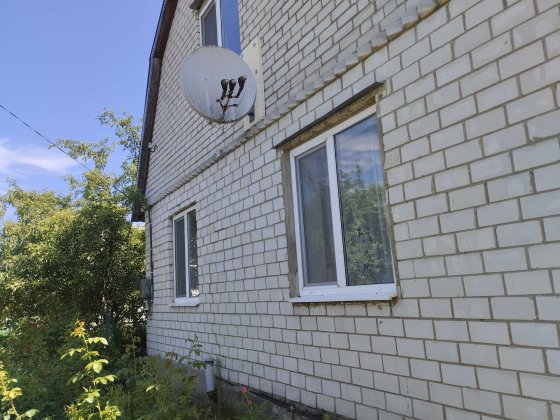 продам садовий будинок Вараш