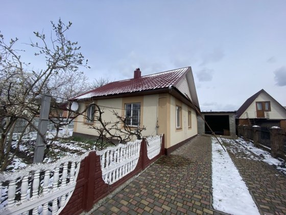 Продам будинок на заріччі Костопіль