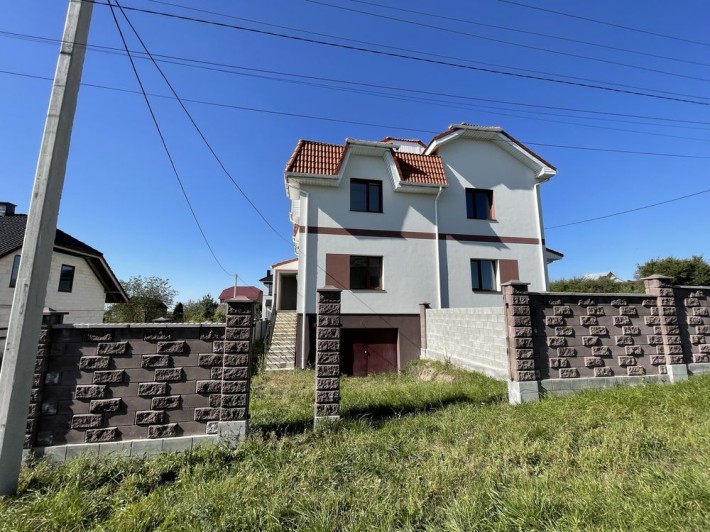 Продам котедж в КОЛОДЕНЦІ з гаражем та комунікаціями - фото 1