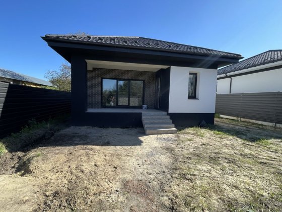 Продаж будинку у Вересневому з газом Вересневое