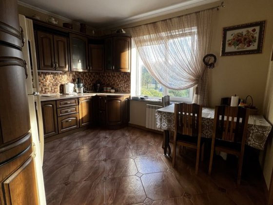 Продаж окремого будинку ,від міста 5 км. Великий Житин