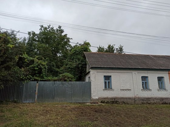 Продам дом Путивль. 5 минут до центра города. Срочно!!! Путивль