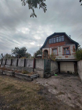 Земельна ділянка з будинком - фото 1