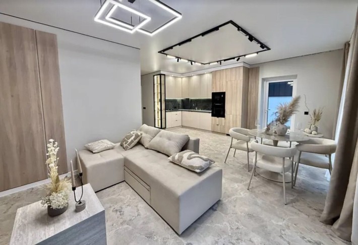 Продаж 2 поверхового будинку - фото 1