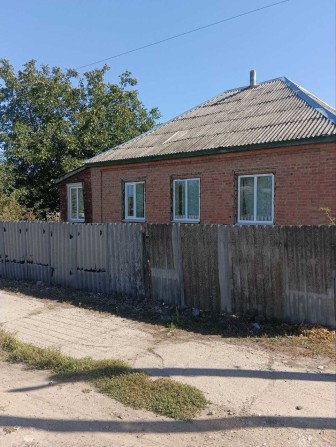 Продам будинок в Балаклії - фото 1