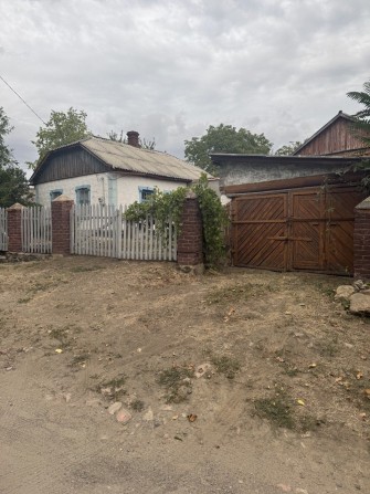 Продам житловий будинок  та земля 10 с. р-н Коледжу - фото 1