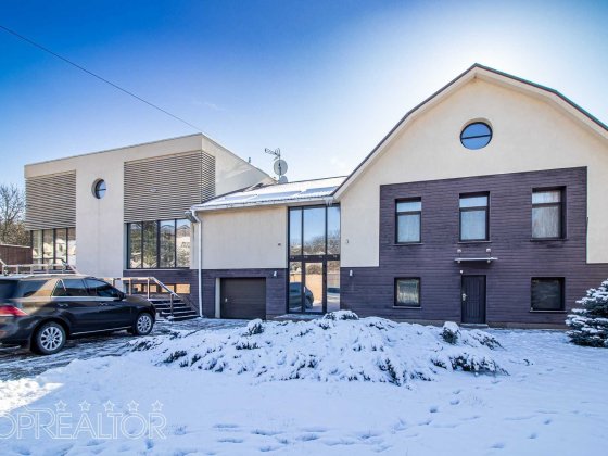 Продам сучасний 2-пов. котедж у Коротичі Коротич