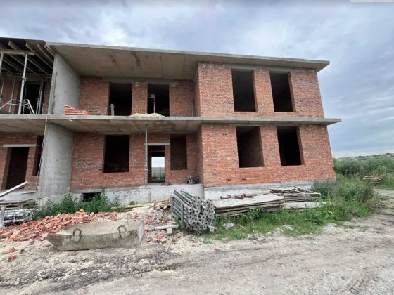 Продаж 2 поверхового таунхауса 261.35 кв. м, 3 кімнати, вул. Затишна Шаровечка