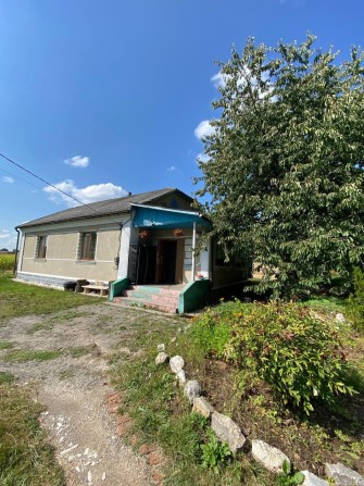 Продам житловий будинок біля лісу - фото 1