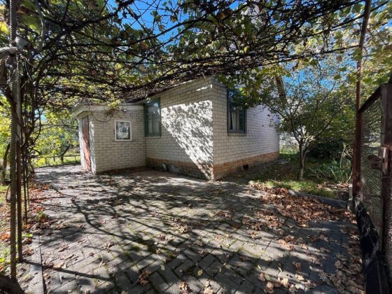 Дача на березі Дніпра Червона Слобода