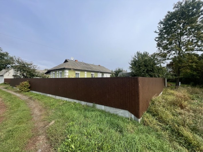 Цегляний будинок в центрі м.Бахмач з усіма умовами - фото 1