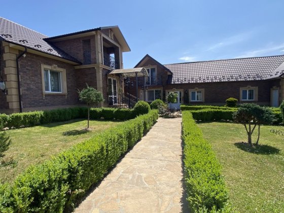 Продаж будинку Годилов