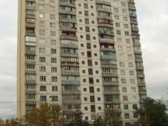 Продаж 2-к квартири вул. Приозерна 2б Киев