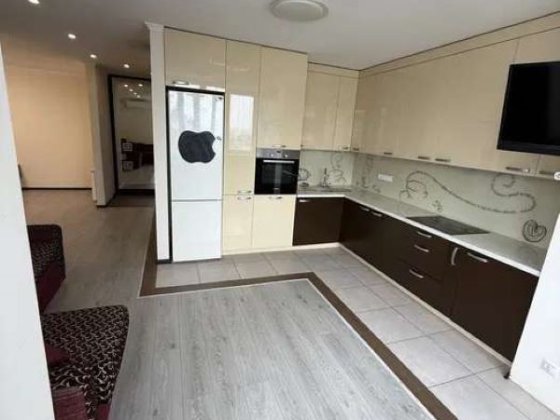 Продаж 3-к квартири вул. вулиця Олени Пчілки 8 Киев