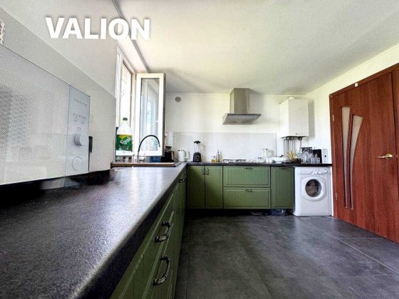 Продаж БУДИНКА 80кв.м +ГОСТЕВИЙ будинок 40 кв.м +хозблок на 9 сотках Бориспіль