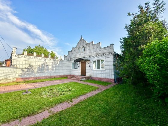 Купівля-продаж будинка Бориспіль центр 2 км Бориспіль