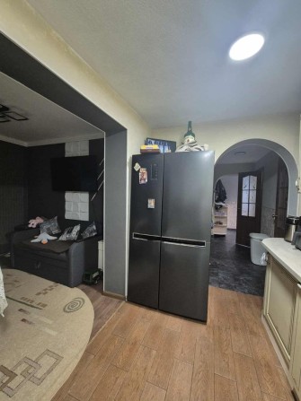 Продам частину будинку в центрі - фото 1