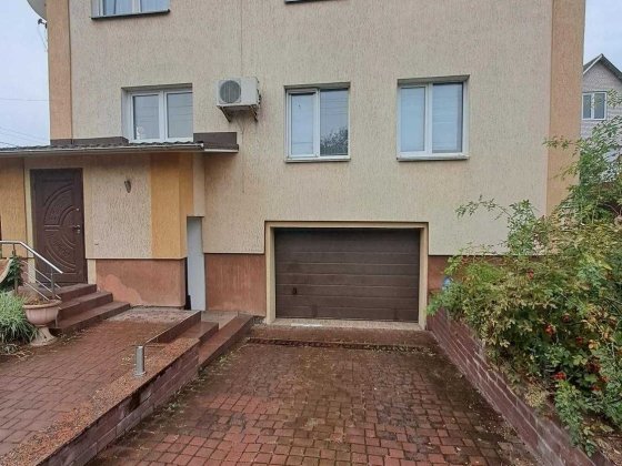 Продам 2 поверховий будинок 210м2 поруч з ТРЦ Cherry Mall в м. Вишневе Вишневе