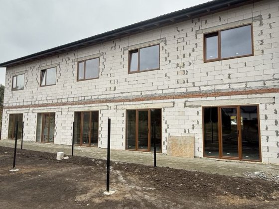 Продаж Таунхаусів у Святопетрівському біля Києва Вишневе