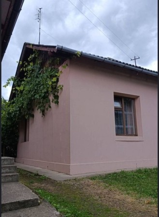 Продається будинок в місті - фото 1