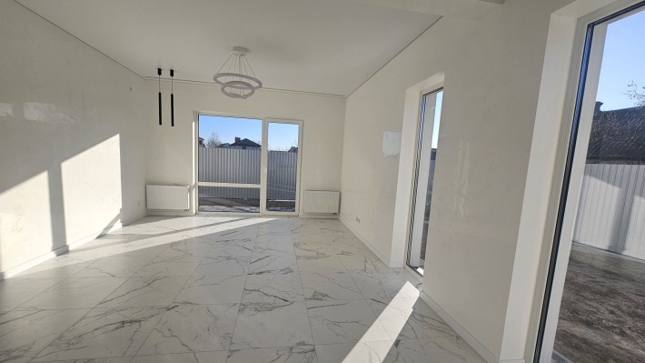 ГАЗОВЕ опаленення !!! ! Будинок з РЕМОНТОМ та терассою - фото 1