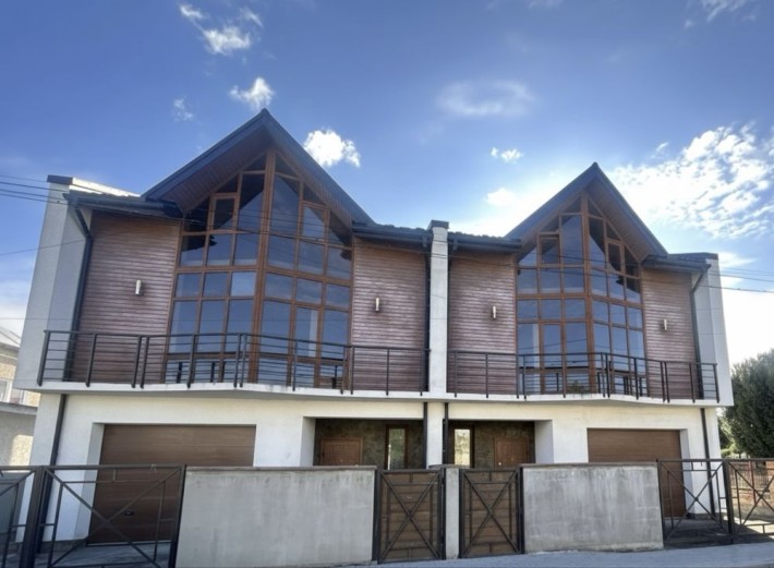 Найдешевший Дуплекс в центрі міста 274 кв.м - фото 1