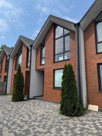 Продаж готового таунхаусу біля школи! З газом! 2% оформлення! - фото 1