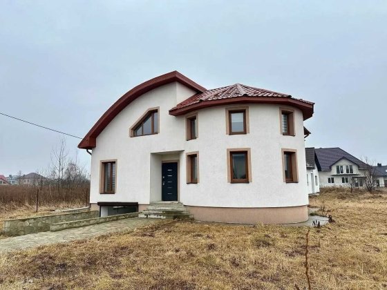 Вигідний будинок з ремонтом та ділянкою 6сот. Івано-Франківськ