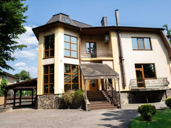 Елітний особняк - парк ШЕВЧЕНКА Івано-Франківськ