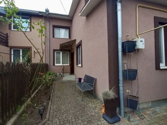 Продаж Терміновий. Напівособняк вул. Ольги Киселівськоі. Івано-Франківськ