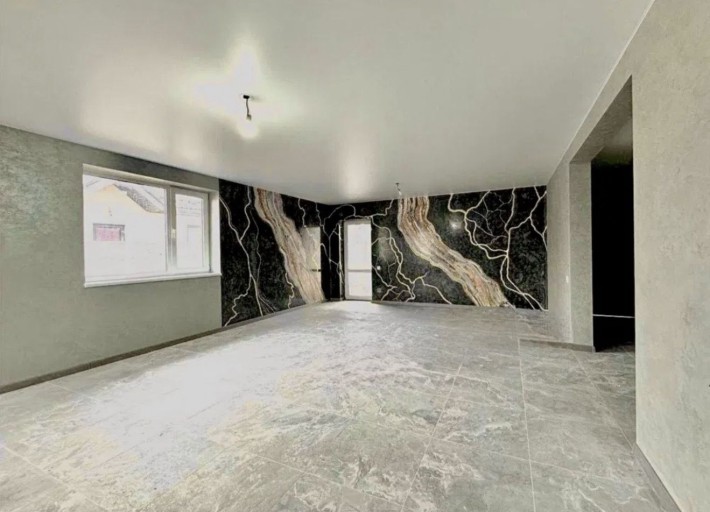 Продам будинок з новим ремонтом, гараж - фото 1