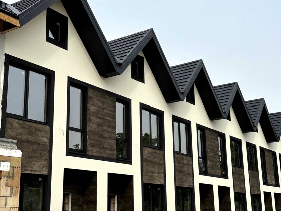 Таунхаус м. Буча , 3х поверховий , Бучанський Парк ,без % та комісіЇ, Буча